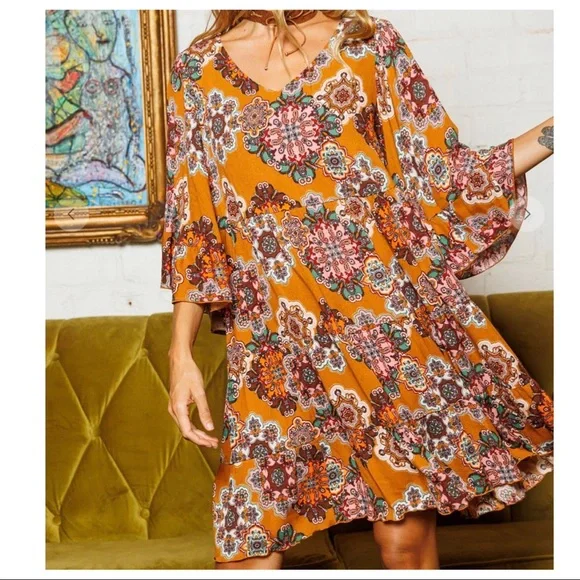 13 Boho Fabulous Paisley Pattern V-Neck Tiered Dress - Picture 7 of 9